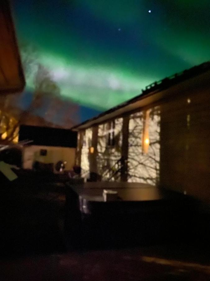 Lyngen, Mackay Appartment, Lyngen Lyngseidet Экстерьер фото